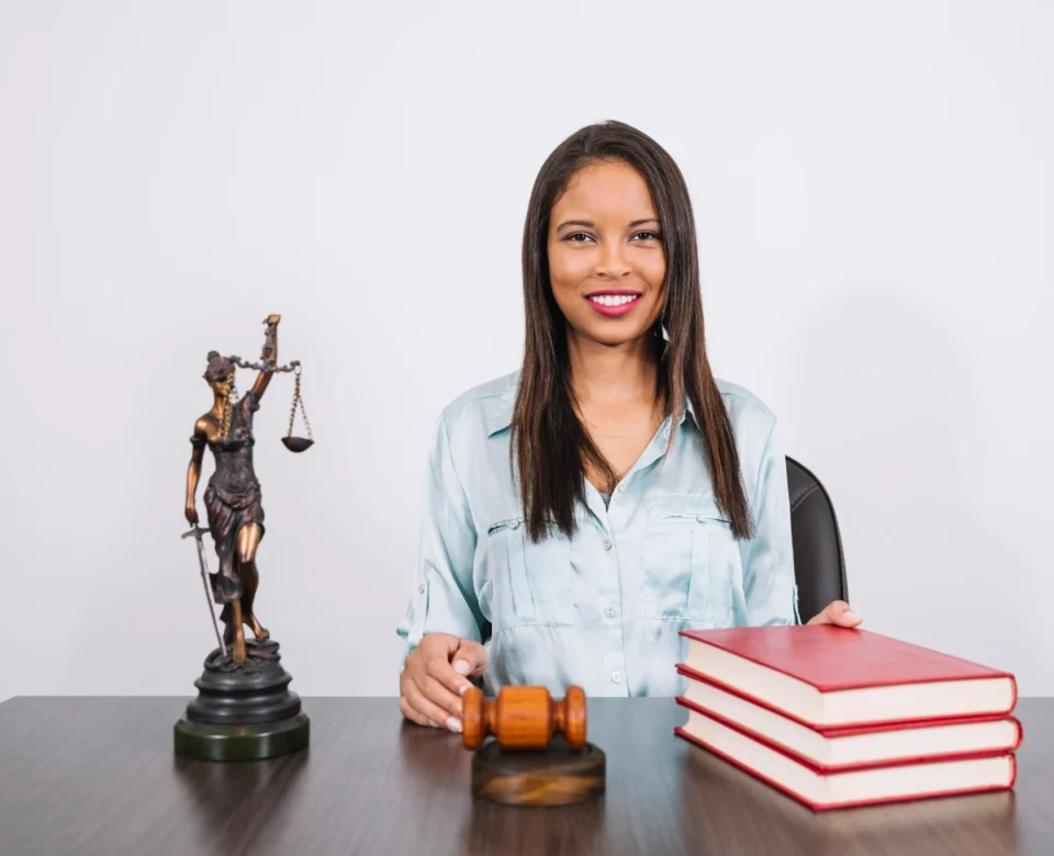 abogados colombia asesores delta